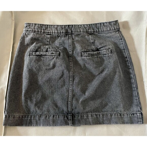 Free People Don’t Get Me Wrong Black Gray Denim Button Front Mini Skirt Size 29 - Picture 2 of 6